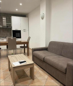 Square Inn Apartment Olbia